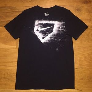 Nike Black t-shirt Youth Medium